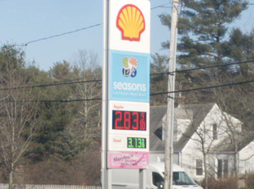 Convenience Store «Seasons Corner Market», reviews and photos, 8 Cranberry Hwy, West Wareham, MA 02576, USA