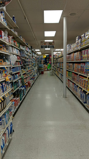 Grocery Store «Piggly Wiggly Hilton Head», reviews and photos, 1 N Forest Beach Dr, Hilton Head Island, SC 29928, USA