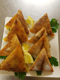 Photo n°11 de La Palmeraie de Beni Mellal ( La Cantine de beni Mellal) à Mantes-la-Jolie ()