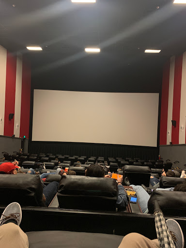 Movie Theater «Pooler Stadium Cinemas 12», reviews and photos, 425 Pooler Pkwy, Pooler, GA 31322, USA
