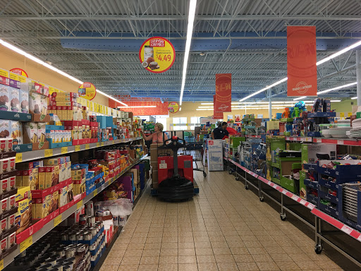 Supermarket «ALDI», reviews and photos, 523 W Poplar Ave, Collierville, TN 38017, USA