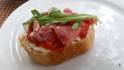 Photos of Onlywood Pizzeria