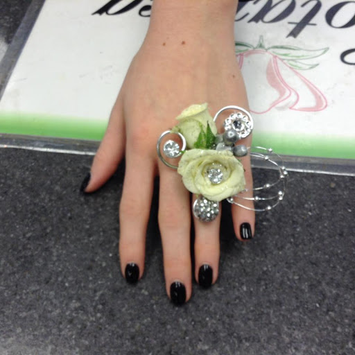 Florist «Botanica Florist», reviews and photos, 4601 Fulton Dr NW, Canton, OH 44718, USA