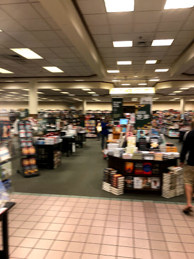 Barnes & Noble