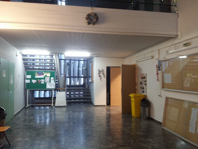 Αξιολογήσεις για το Τμήμα Οικονομικών Επιστημών στην Βόλος - Σχολείο