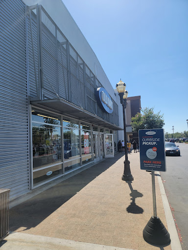 Clothing Store «Old Navy», reviews and photos, 12090 Lakewood Blvd, Downey, CA 90242, USA