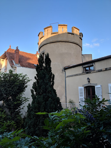 Chambres d'hotes la tour richelieu à Les Martres-de-Veyre