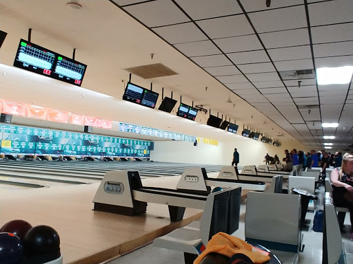 Bowling Alley «Novi Bowl Family Fun Center», reviews and photos, 21700 Novi Rd, Novi, MI 48375, USA