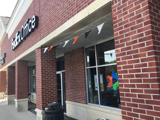 Print Shop «FedEx Office Print & Ship Center», reviews and photos, 41 Eisenhower Pkwy, Roseland, NJ 07068, USA