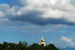 Wat Phrathat Mon Phrachao Lai image