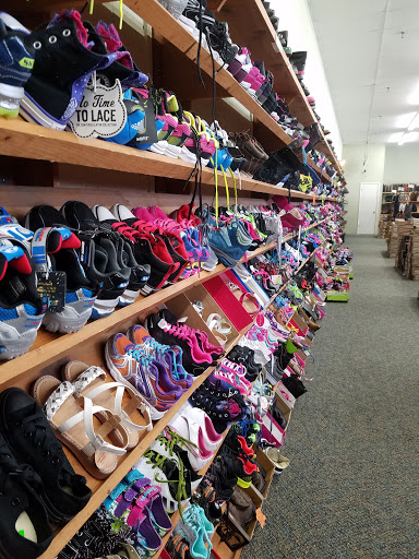 Shoe Store «K & T Shoes», reviews and photos, 485 Pickwick St S, Savannah, TN 38372, USA