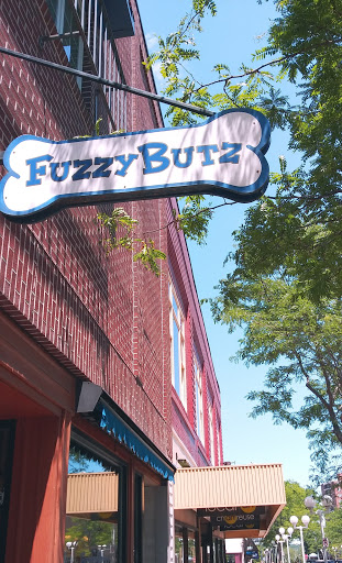 Fuzzybutz Pet Bakery Inc, 306 State St, St Joseph, MI 49085, USA, 