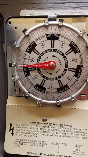 Laundromat «Home Style Laundry», reviews and photos, 104 1/2 Cabot St, Beverly, MA 01915, USA