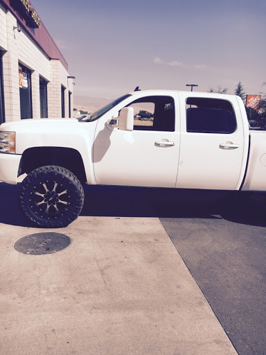 Les Schwab Tire Center image