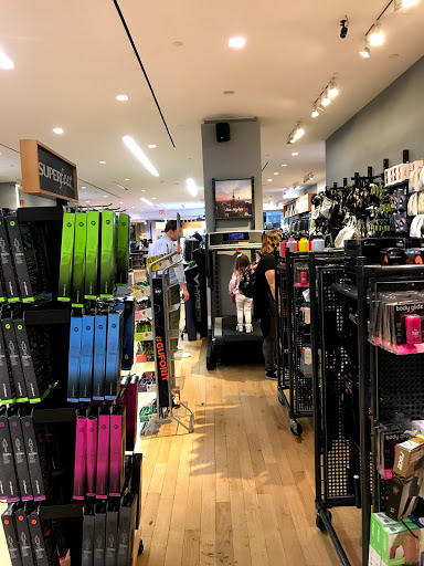 Sporting Goods Store «New York Running Company», reviews and photos, 10 Columbus Cir, New York, NY 10019, USA