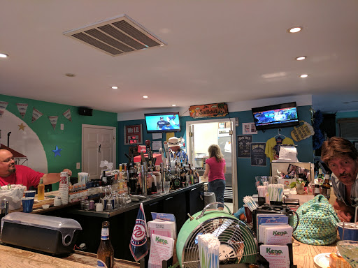 Scuttlebutt Restaurant & Marina