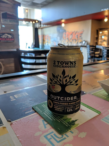 Barber Shop «Broken Spoke Barber Shop», reviews and photos, 1014 M.L.K. Jr Way, Tacoma, WA 98405, USA