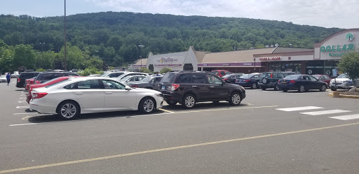 Discount Store «Ocean State Job Lot», reviews and photos, 727 Rubber Ave, Naugatuck, CT 06770, USA