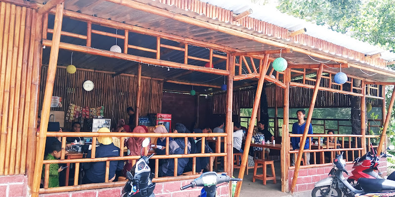 Kedai Rempung Bambu