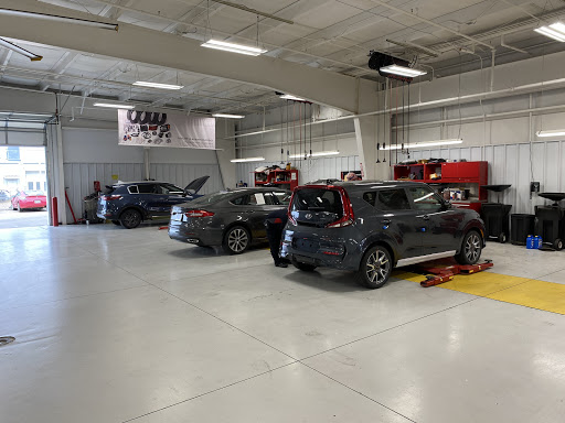 Kia Dealer «Orr Kia of Shreveport», reviews and photos, 1111 E Bert Kouns Industrial Loop, Shreveport, LA 71115, USA