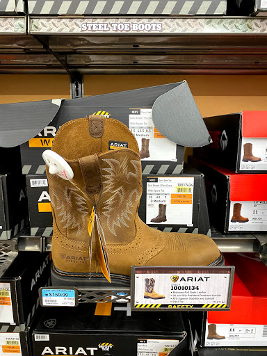 Home Improvement Store «Tractor Supply Co.», reviews and photos, 1360 Strickler Rd, Mount Joy, PA 17552, USA