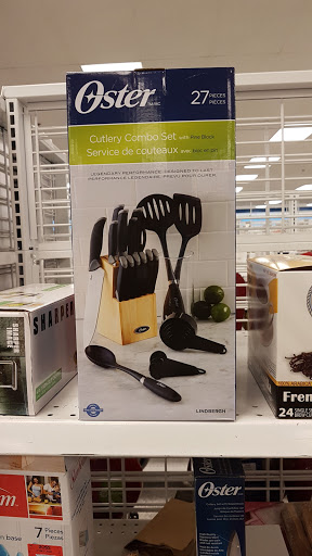 Clothing Store «Ross Dress for Less», reviews and photos, 3425 E Foothill Blvd, Pasadena, CA 91107, USA