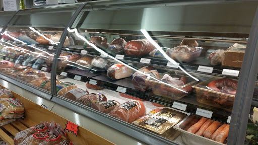 Grocery Store «Bergers Market», reviews and photos, 30 Lovers Ln, Pine Grove, PA 17963, USA