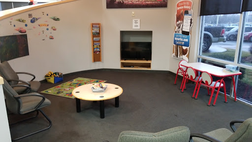 Car Dealer «Bob-Boyd Chrysler Jeep Dodge RAM», reviews and photos, 2810 N Columbus St, Lancaster, OH 43130, USA