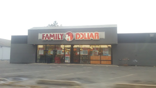 FAMILY DOLLAR, 42 Windsor Ave, Vernon, CT 06066, USA, 