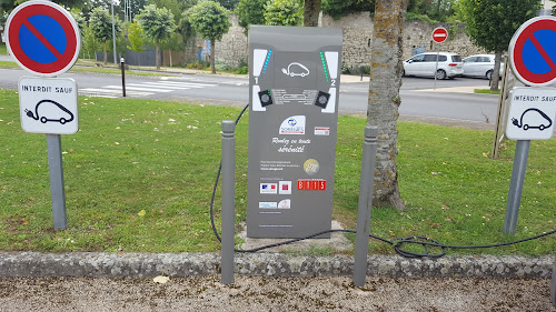 Borne de recharge de véhicules électriques Alterbase Sorégies Charging Station Mirebeau