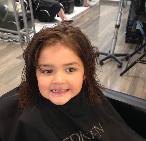 Beauty Salon «Dollhouse Salon», reviews and photos, Dollhouse Salon, 4991 Cherry Ave, San Jose, CA 95118, USA