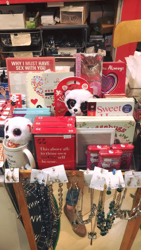 Gift Shop «Silver Spider», reviews and photos, 117 1/2 1st St NW, Mt Vernon, IA 52314, USA