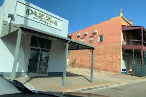 Pizza On Main image
