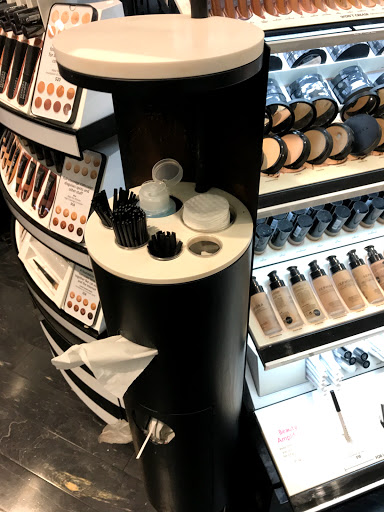Cosmetics Store «SEPHORA», reviews and photos, 2414 E Sunrise Blvd #2204, Fort Lauderdale, FL 33304, USA