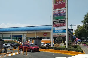 Plaza Observatorio image