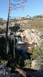 Photo n°15 de La Cascade à San-Gavino-Di-Carbini ()