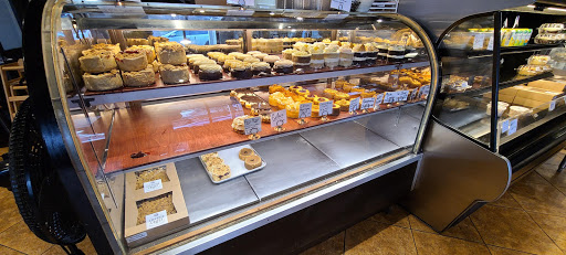 Shopping Mall «The Colonial Shopping Center», reviews and photos, 932 S George St, York, PA 17403, USA