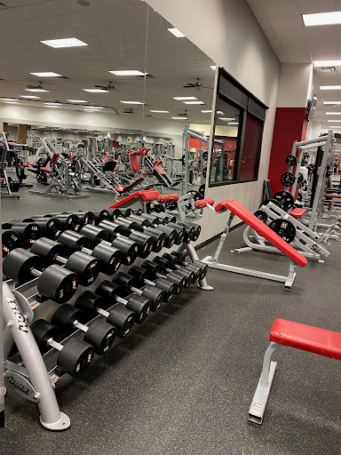 Gym «Mountainside Fitness Gilbert», reviews and photos, 3345 S Val Vista Dr, Gilbert, AZ 85297, USA