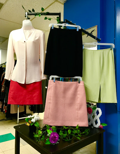 Stores and Shopping «Frugalista», reviews and photos, 3069 Mt Pleasant St NW, Washington, DC 20009, USA