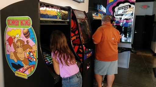 Hair Salon «Birds Barbershop», reviews and photos, 5000 W Slaughter Ln, Austin, TX 78749, USA
