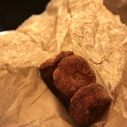 Donut Shop «Carpe Donut», reviews and photos, 1715 Allied Ln, Charlottesville, VA 22903, USA