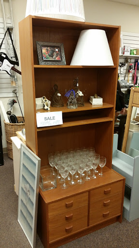 Thrift Store «Life4Animals Thrift Shop», reviews and photos, 15938 Luanne Dr, Gaithersburg, MD 20877, USA