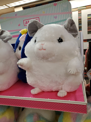 Used Book Store «2nd & Charles», reviews and photos, 3525 Ross Clark Cir #300, Dothan, AL 36303, USA