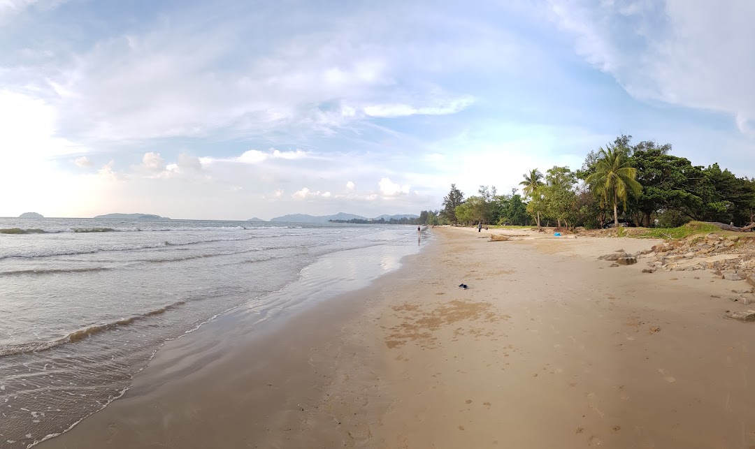 Tanjung Aru Beach Seaview, Kota Kinabalu, Sabah.