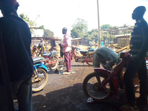 Silas Motor Cycle Mechanics Workshop, Ihiejwo Market, Oju LGA, Nigeria, Auto Repair Shop, state Benue