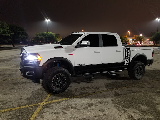 Used Car Dealer «Bluebonnet Certified», reviews and photos, 3566 S Interstate Hwy 35, New Braunfels, TX 78132, USA