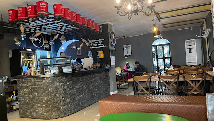Rhino Café - 8MWQ+428 Kianpars, Ahvaz, Khuzestan Province, Iran