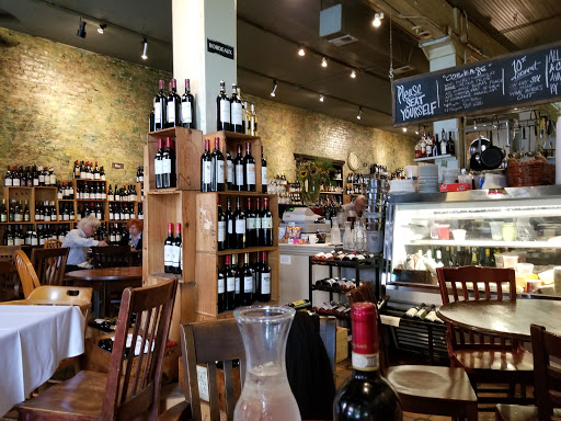 Wine Store «La Buvette Wine & Grocery», reviews and photos, 511 S 11th St, Omaha, NE 68102, USA
