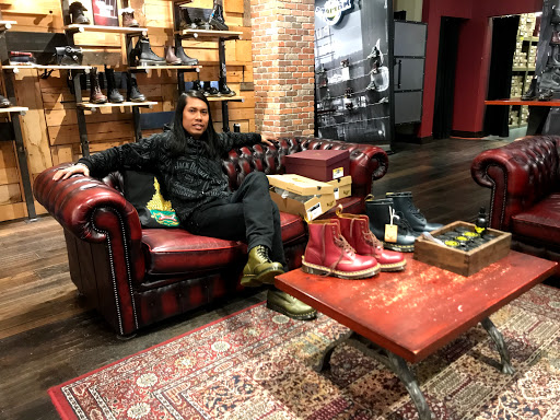Clothing Store «The Dr. Martens Store», reviews and photos, 1527 4th Ave, Seattle, WA 98101, USA