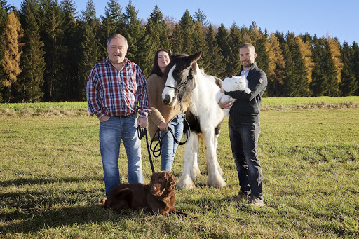 Tierbestattung Schönhalde Pauluskirche GmbH unter Albstadt, 